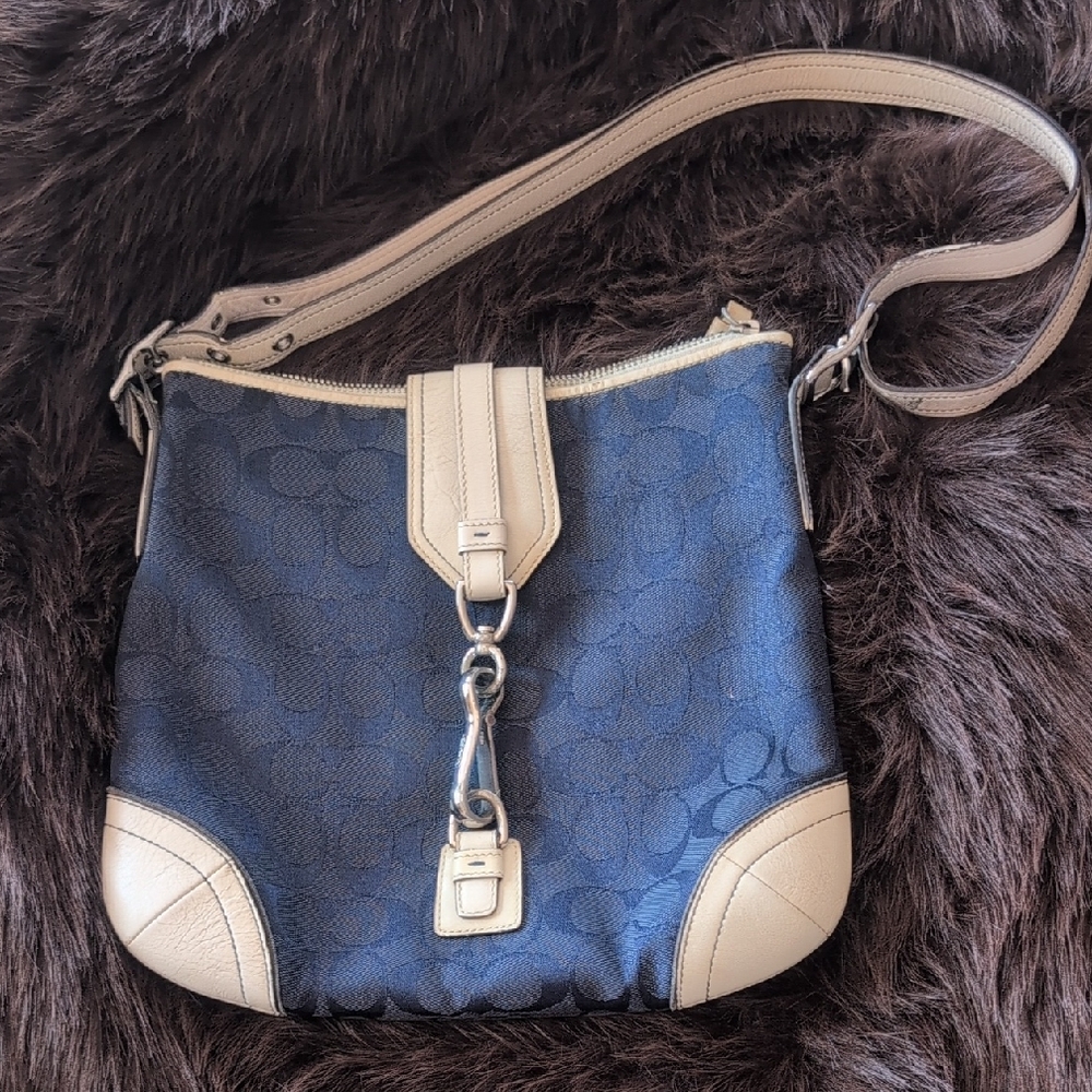 Vintage Coach Hampton 2005 Signature Convertible Canvas Hobo Bag with COA
